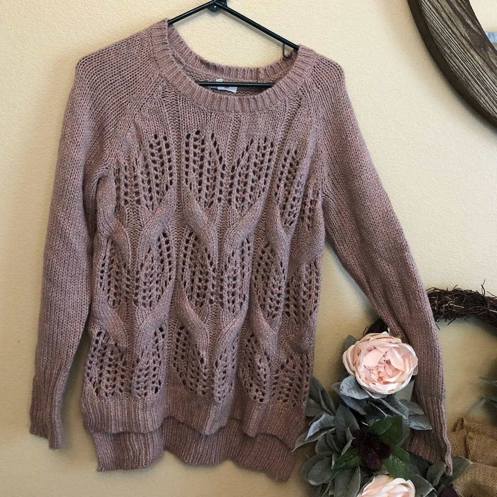 Women’s sweater